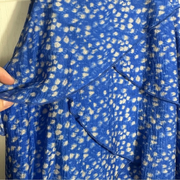 Ann Taylor Petite size 0P 100% silk layered dress, blue/cream, flowy, feminine - Picture 5 of 10